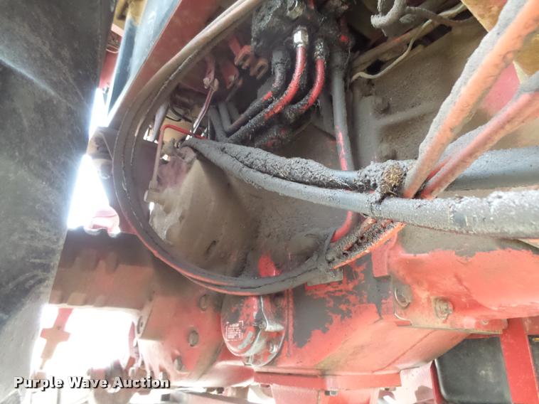 image for item DB1843 International 1086 tractor