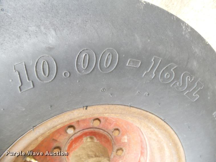 image for item DB1843 International 1086 tractor