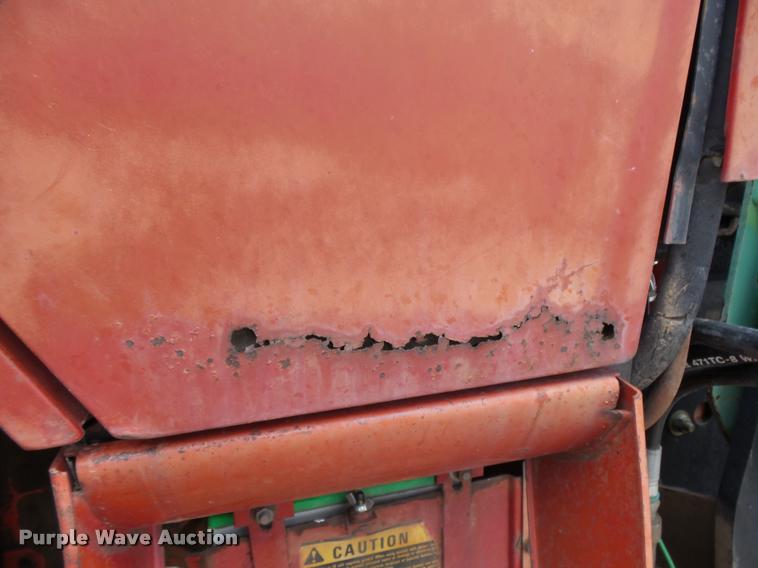 image for item DB1843 International 1086 tractor