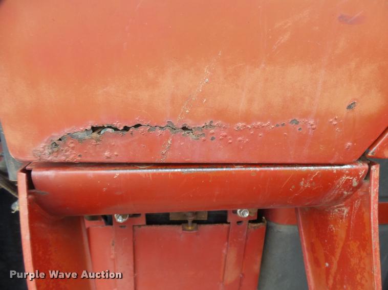 image for item DB1843 International 1086 tractor