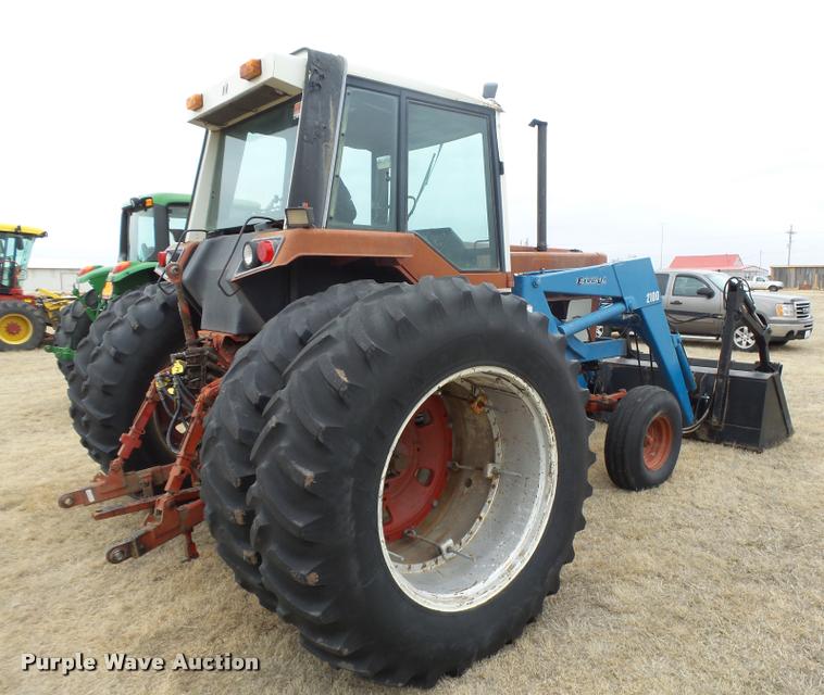 image for item DB1844 International 1086 tractor