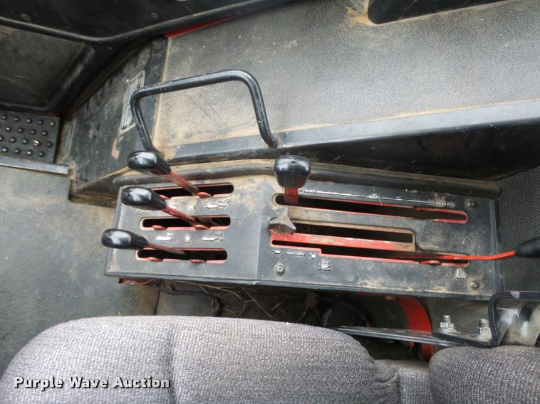 image for item DB1844 International 1086 tractor