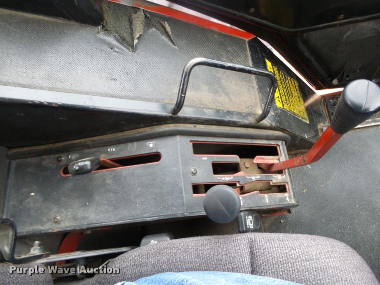 image for item DB1844 International 1086 tractor