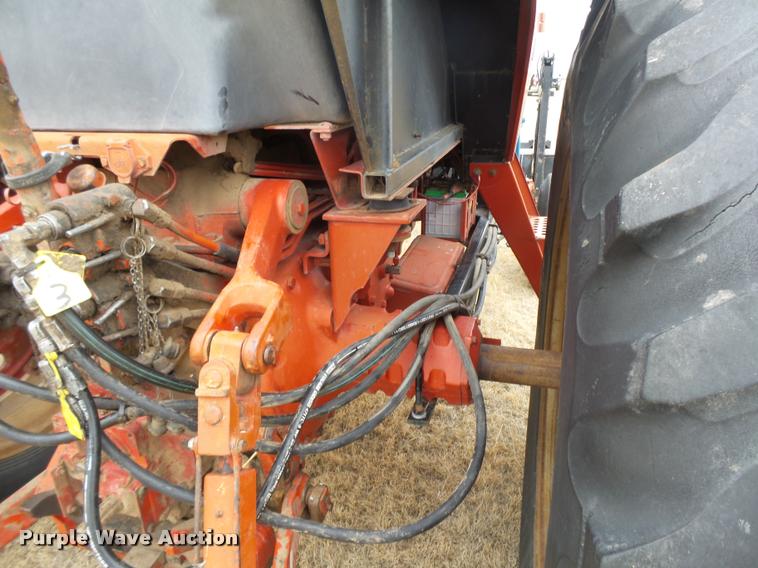 image for item DB1844 International 1086 tractor