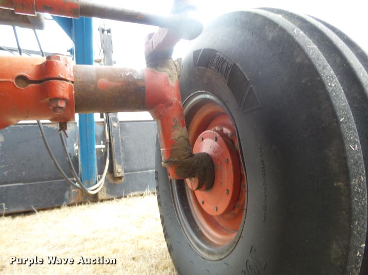 image for item DB1844 International 1086 tractor