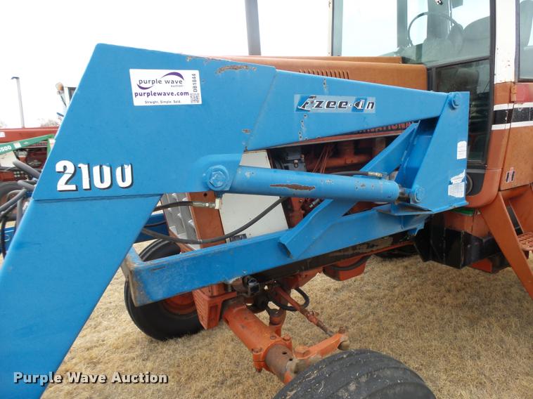 image for item DB1844 International 1086 tractor