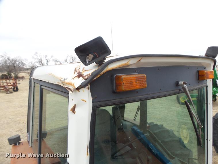 image for item DB1844 International 1086 tractor