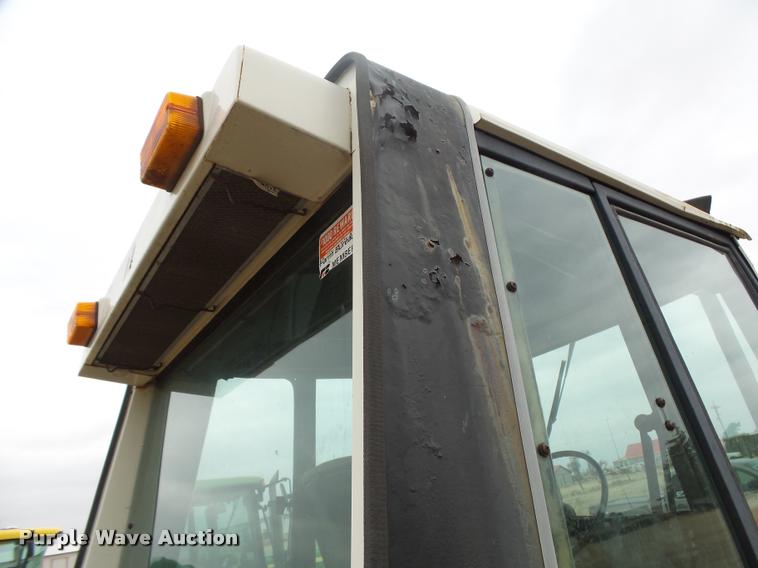 image for item DB1844 International 1086 tractor