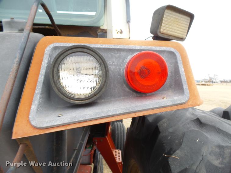 image for item DB1844 International 1086 tractor