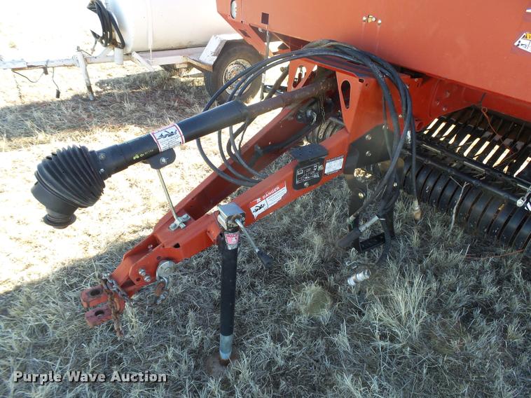 image for item DB1851 2005 Case IH RBX562 round baler
