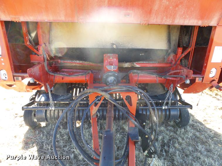 image for item DB1851 2005 Case IH RBX562 round baler