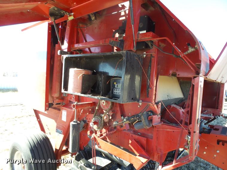 image for item DB1851 2005 Case IH RBX562 round baler