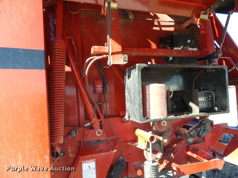image for item DB1851 2005 Case IH RBX562 round baler