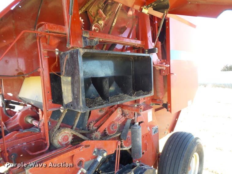 image for item DB1851 2005 Case IH RBX562 round baler