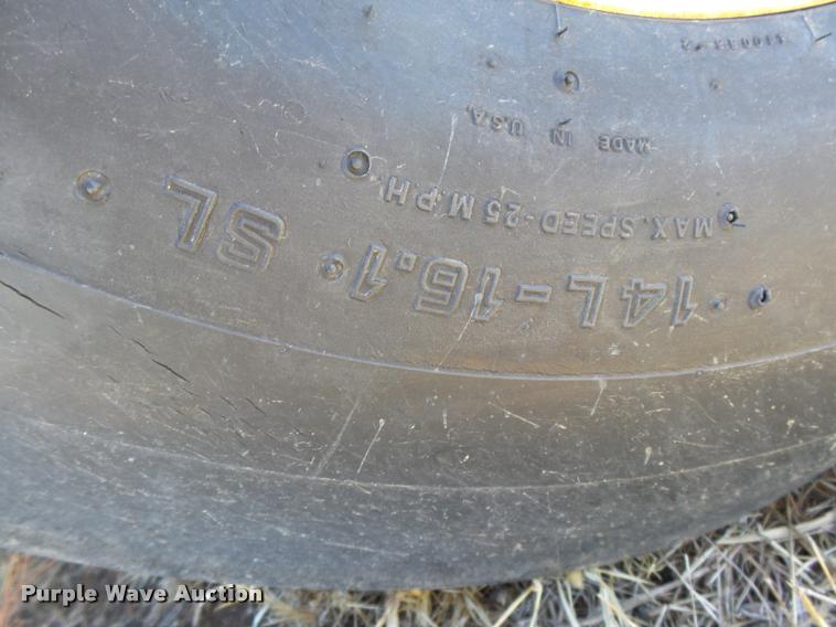 image for item DB1851 2005 Case IH RBX562 round baler