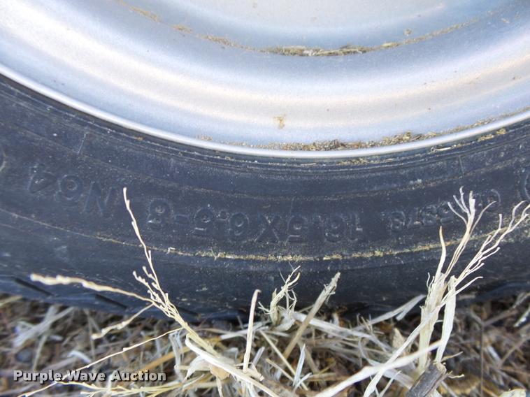 image for item DB1851 2005 Case IH RBX562 round baler