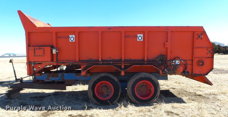 image for item DB1853 Butler Oswalt 650 manure spreader