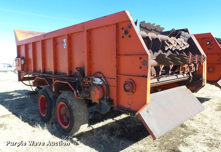 image for item DB1853 Butler Oswalt 650 manure spreader