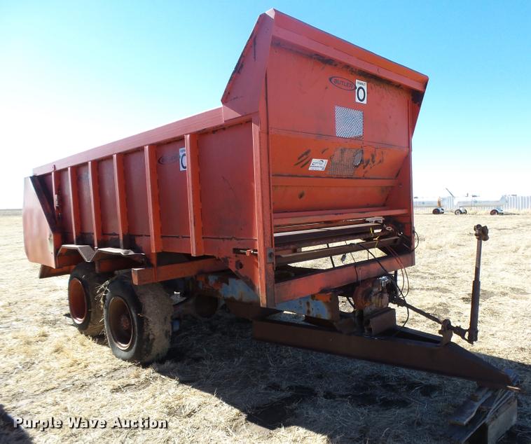 image for item DB1853 Butler Oswalt 650 manure spreader