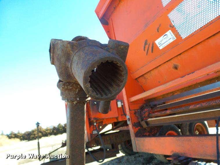 image for item DB1853 Butler Oswalt 650 manure spreader