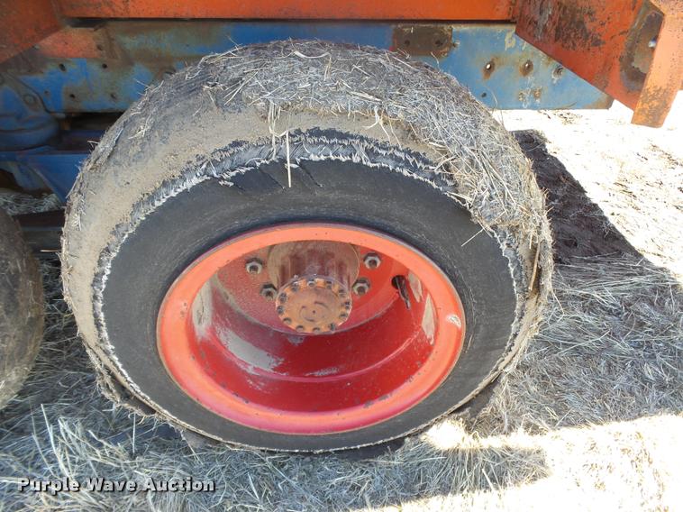 image for item DB1853 Butler Oswalt 650 manure spreader