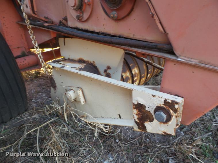image for item DB2288 Hesston Rounder 5500 round baler