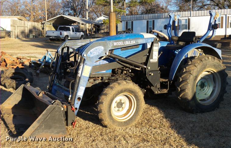 image for item DB2315 2005 Lenar LE354 MFWD tractor