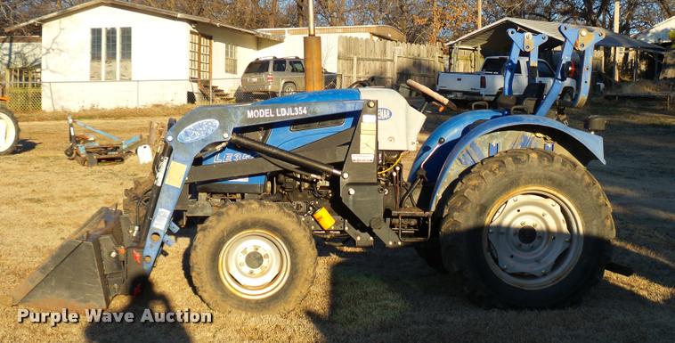 image for item DB2315 2005 Lenar LE354 MFWD tractor