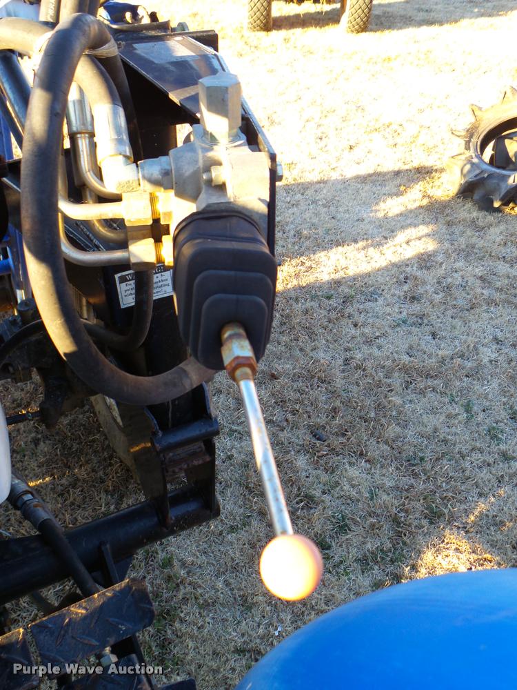 image for item DB2315 2005 Lenar LE354 MFWD tractor