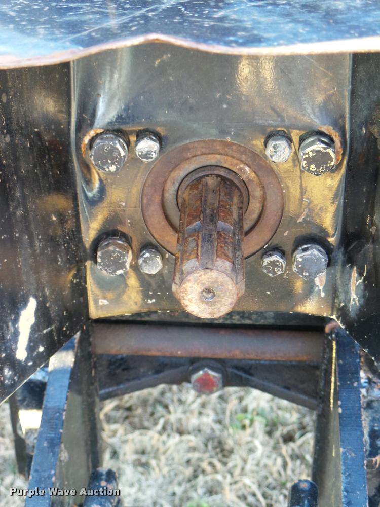 image for item DB2315 2005 Lenar LE354 MFWD tractor