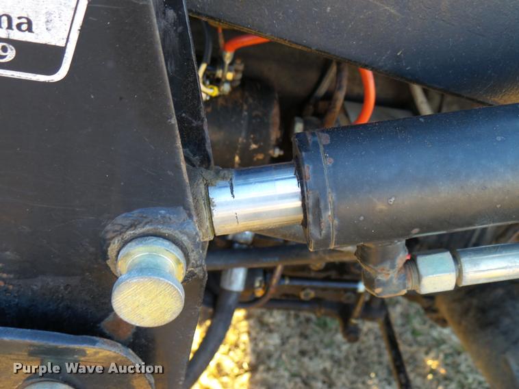 image for item DB2315 2005 Lenar LE354 MFWD tractor