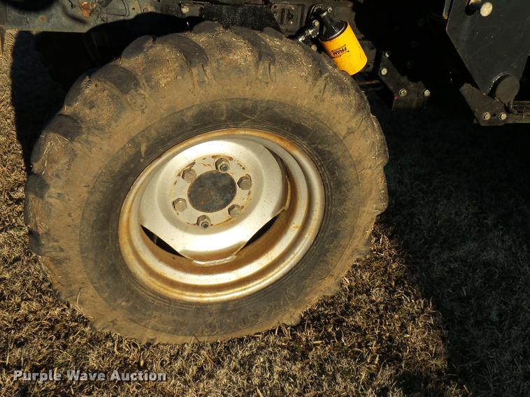 image for item DB2315 2005 Lenar LE354 MFWD tractor