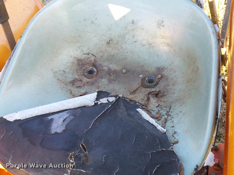 image for item DB2317 Yanmar YM1700 tractor