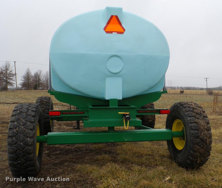 image for item DB2896 2014 liquid fertilizer cart