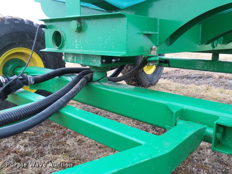 image for item DB2896 2014 liquid fertilizer cart