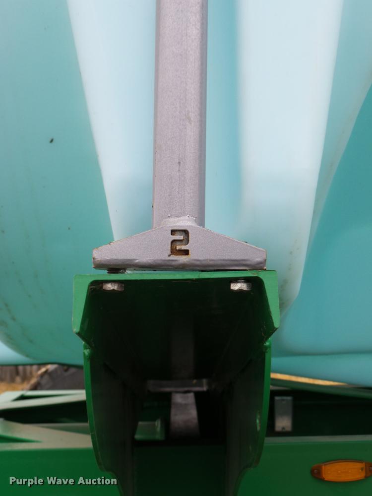 image for item DB2896 2014 liquid fertilizer cart