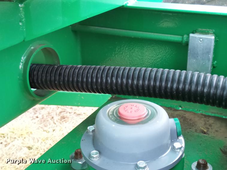 image for item DB2896 2014 liquid fertilizer cart