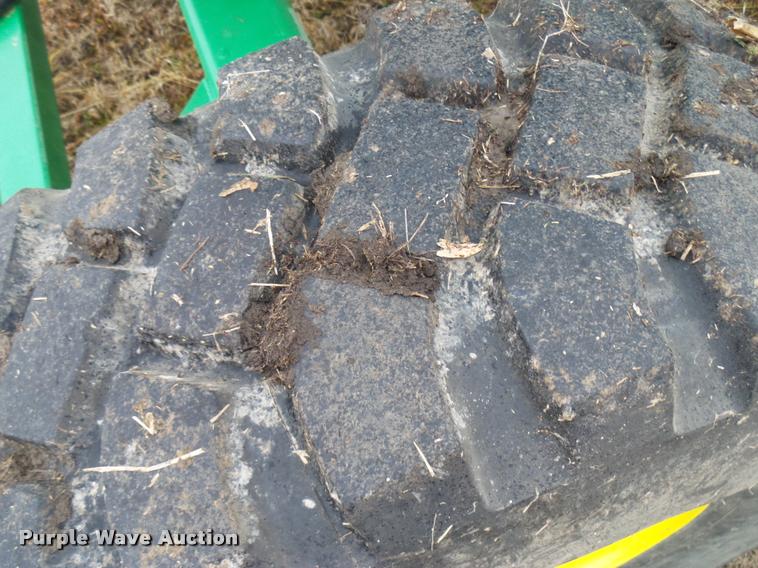 image for item DB2896 2014 liquid fertilizer cart