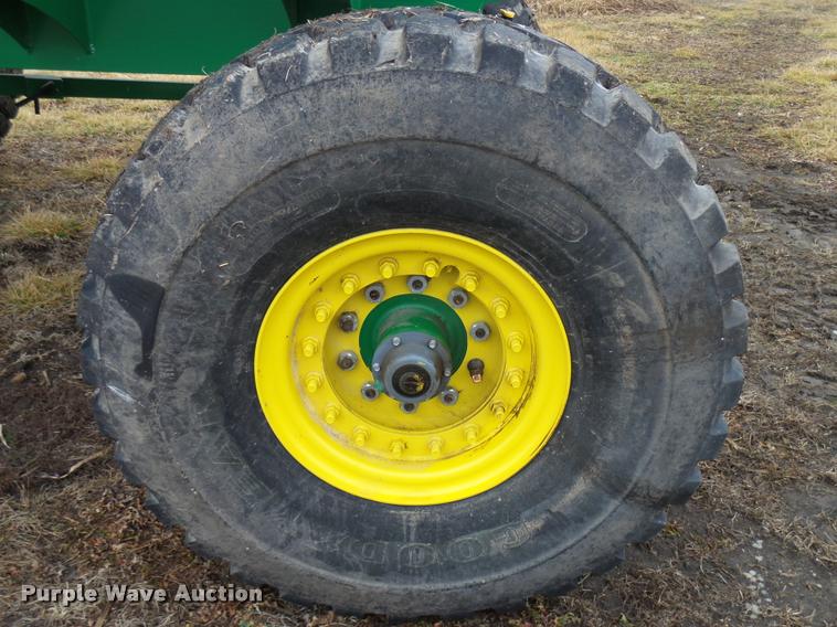 image for item DB2896 2014 liquid fertilizer cart