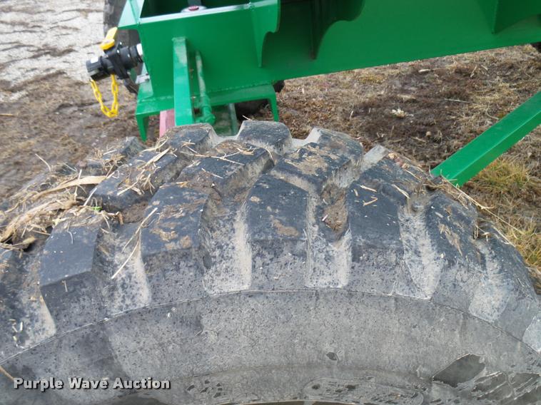 image for item DB2896 2014 liquid fertilizer cart