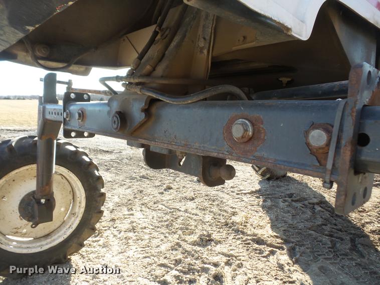 image for item DB2955 1999 SpraCoupe 4440 self-propelled sprayer