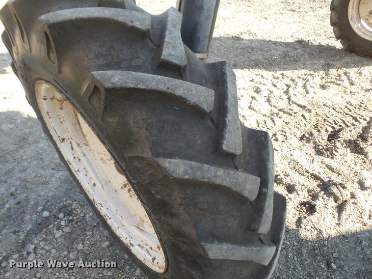 image for item DB2955 1999 SpraCoupe 4440 self-propelled sprayer