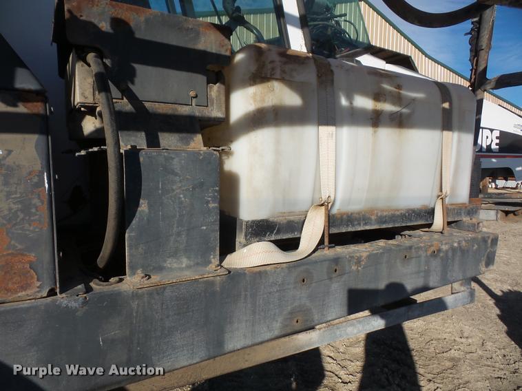 image for item DB2955 1999 SpraCoupe 4440 self-propelled sprayer