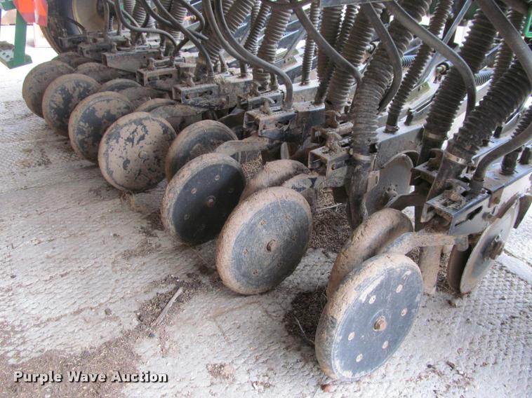 image for item J2646 Great Plains 1005NG no-till grain drill