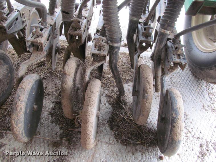 image for item J2646 Great Plains 1005NG no-till grain drill