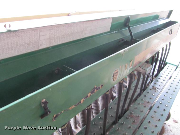 image for item J2646 Great Plains 1005NG no-till grain drill