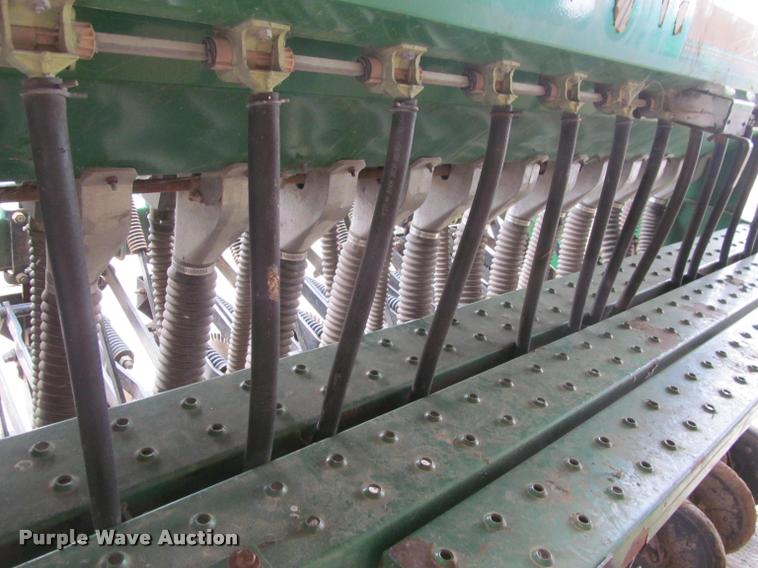 image for item J2646 Great Plains 1005NG no-till grain drill