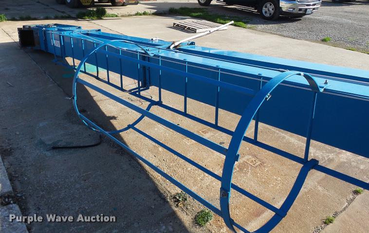 image for item K3405 2010 Universal Industries D3-1000-ED bucket elevator