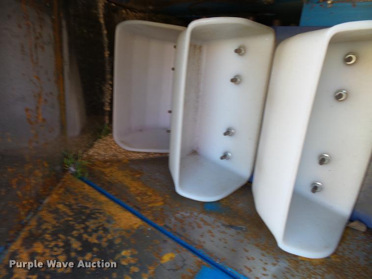 image for item K3405 2010 Universal Industries D3-1000-ED bucket elevator