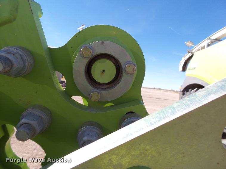 image for item L1706 2013 Claas Orbis 750 forage head